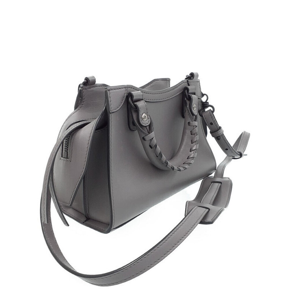 Balenciaga Classic Top Handle Bag Neo